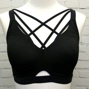 Victoria's Secret sport knockout sports bra criss cross strappy 34d